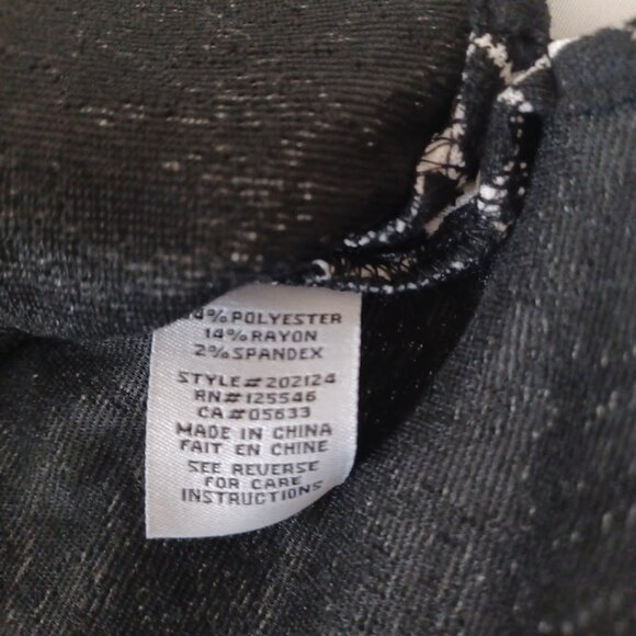 LIV by Habitat Clothes Funnel Neck Top Large Black White Abstract Animal Print - Picture 3 of 6